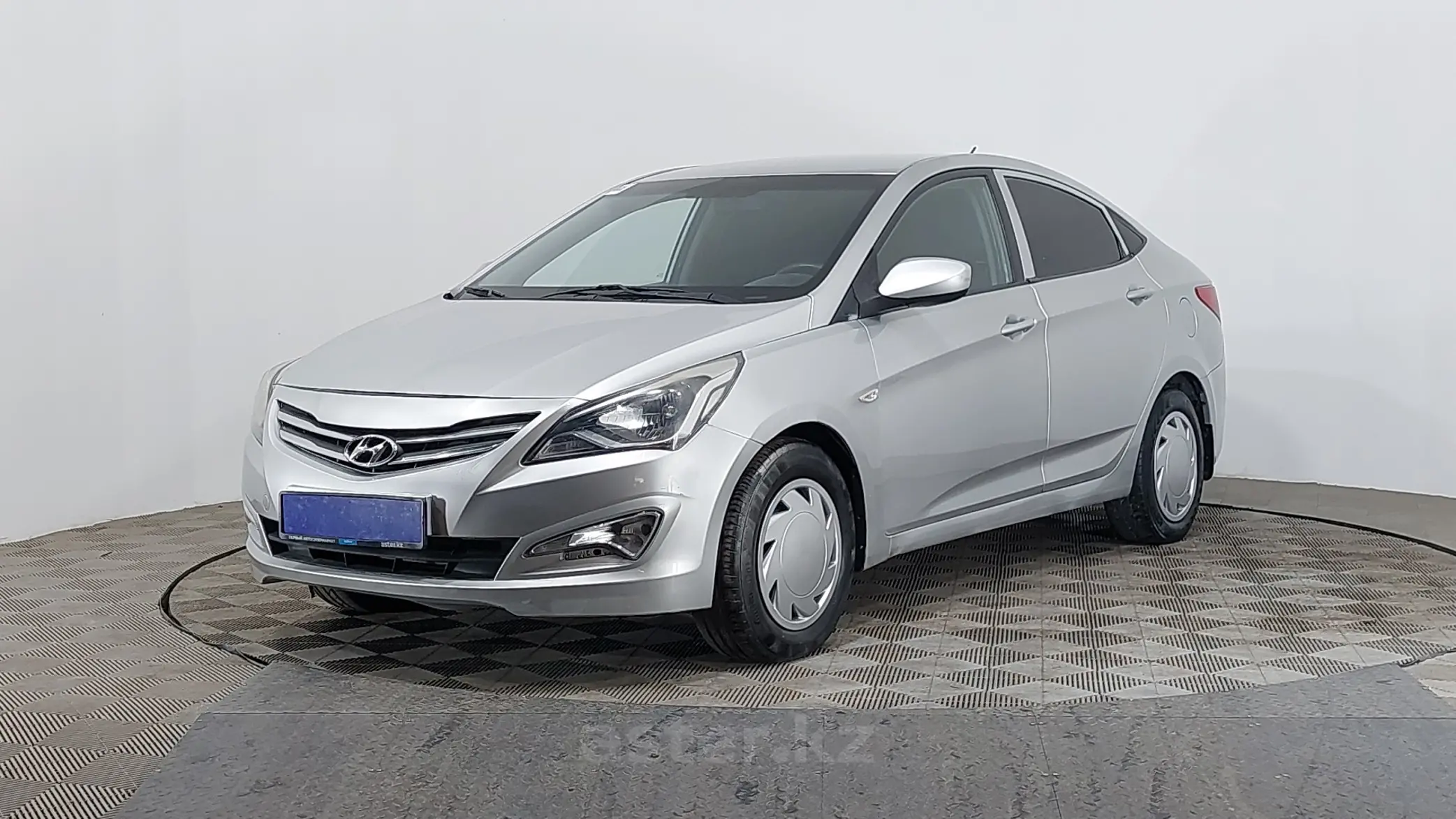 Hyundai Accent 2015