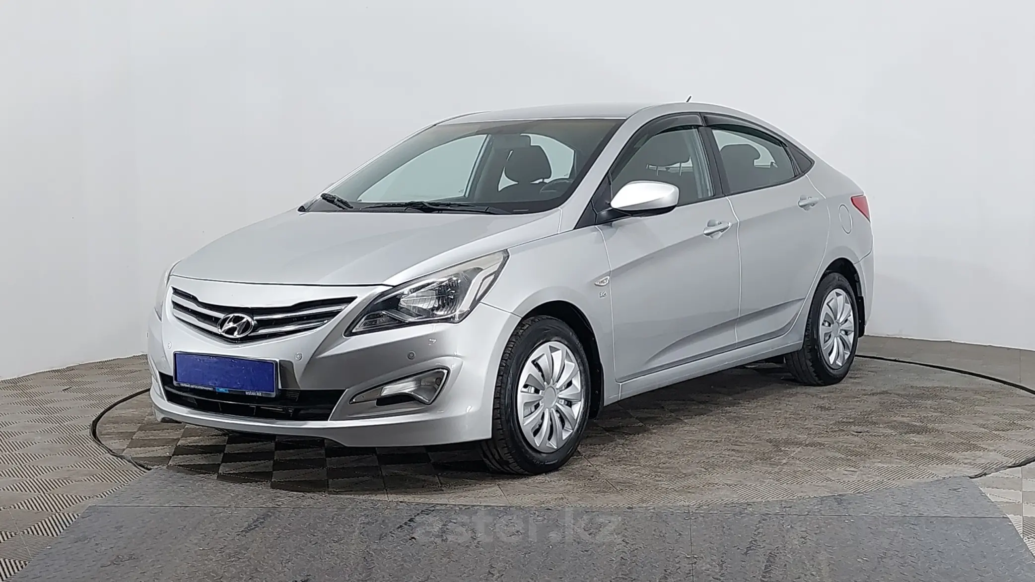 Hyundai Accent 2015