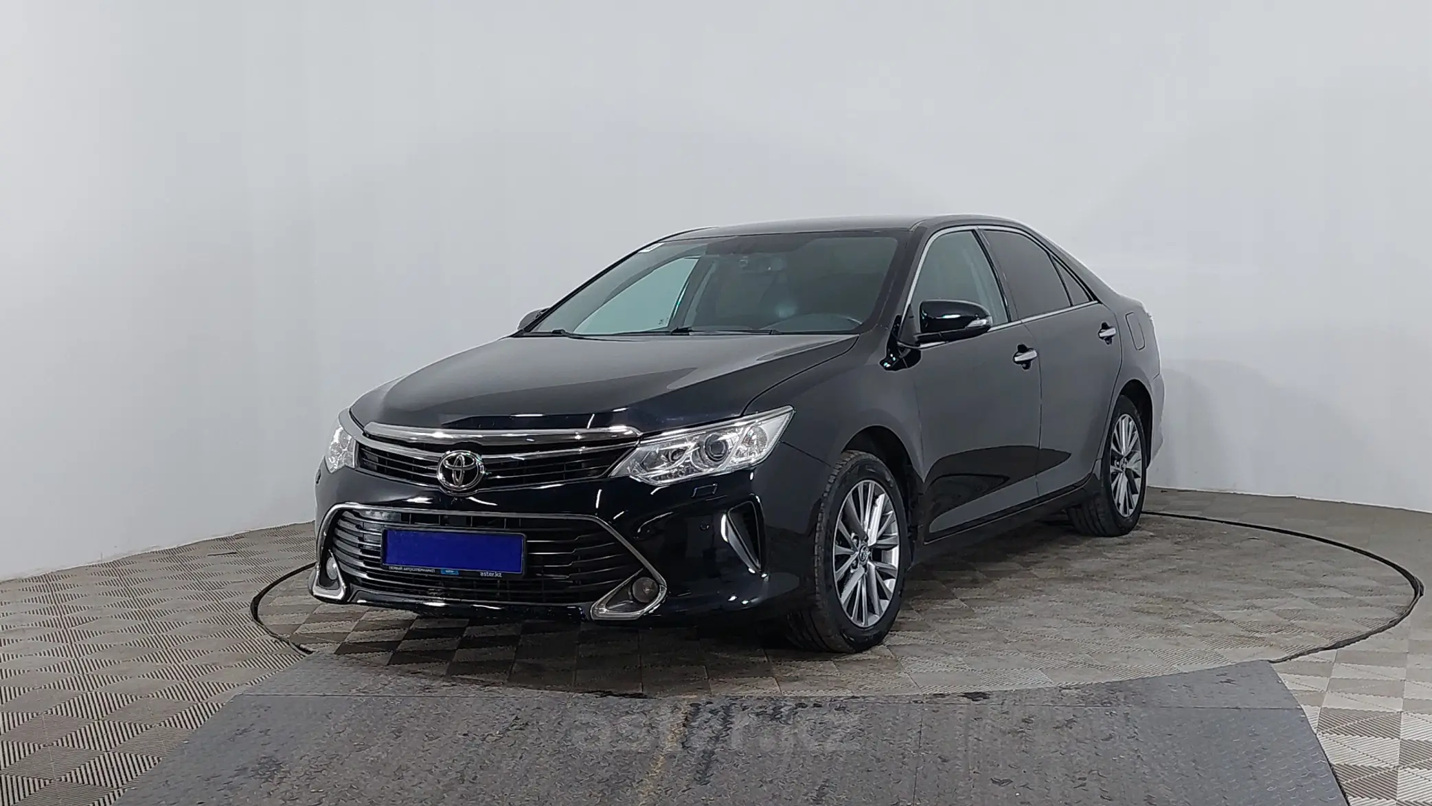 Toyota Camry 2015