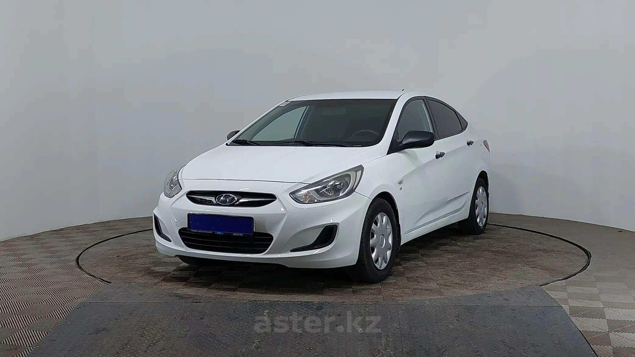 Hyundai Accent 2014