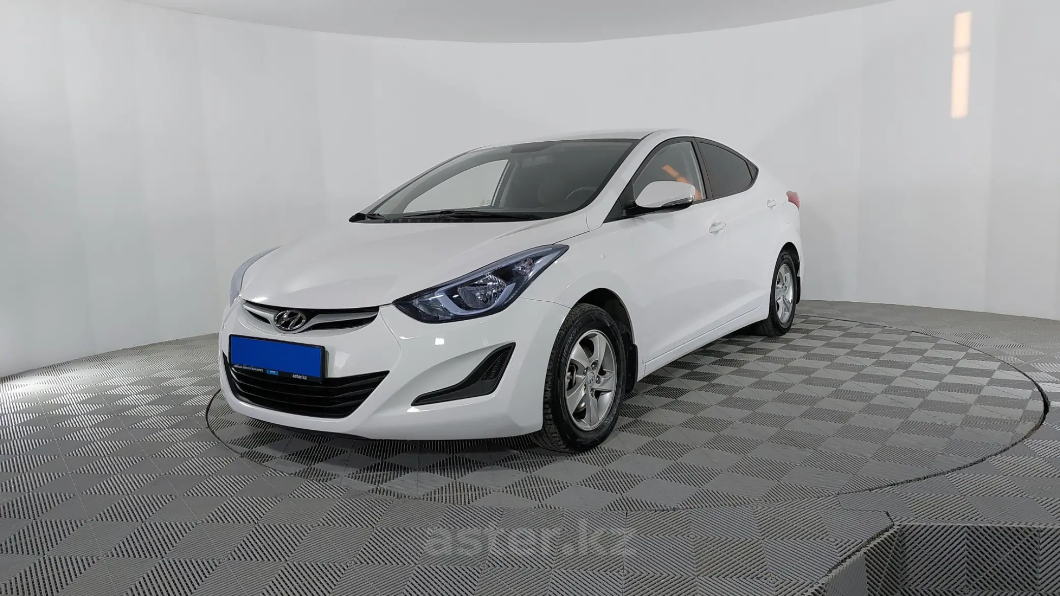 Hyundai Elantra 2014