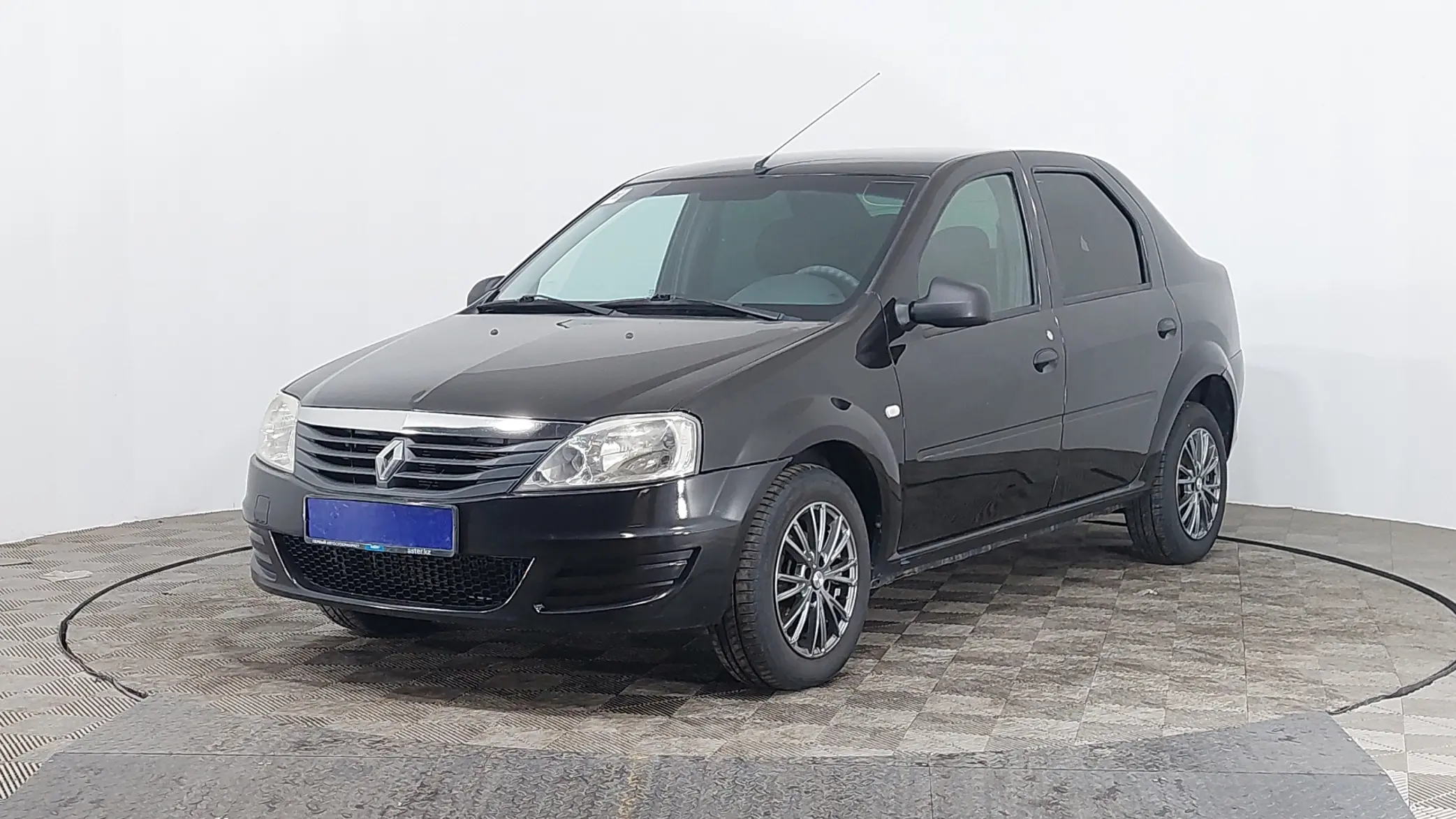 Renault Logan 2015