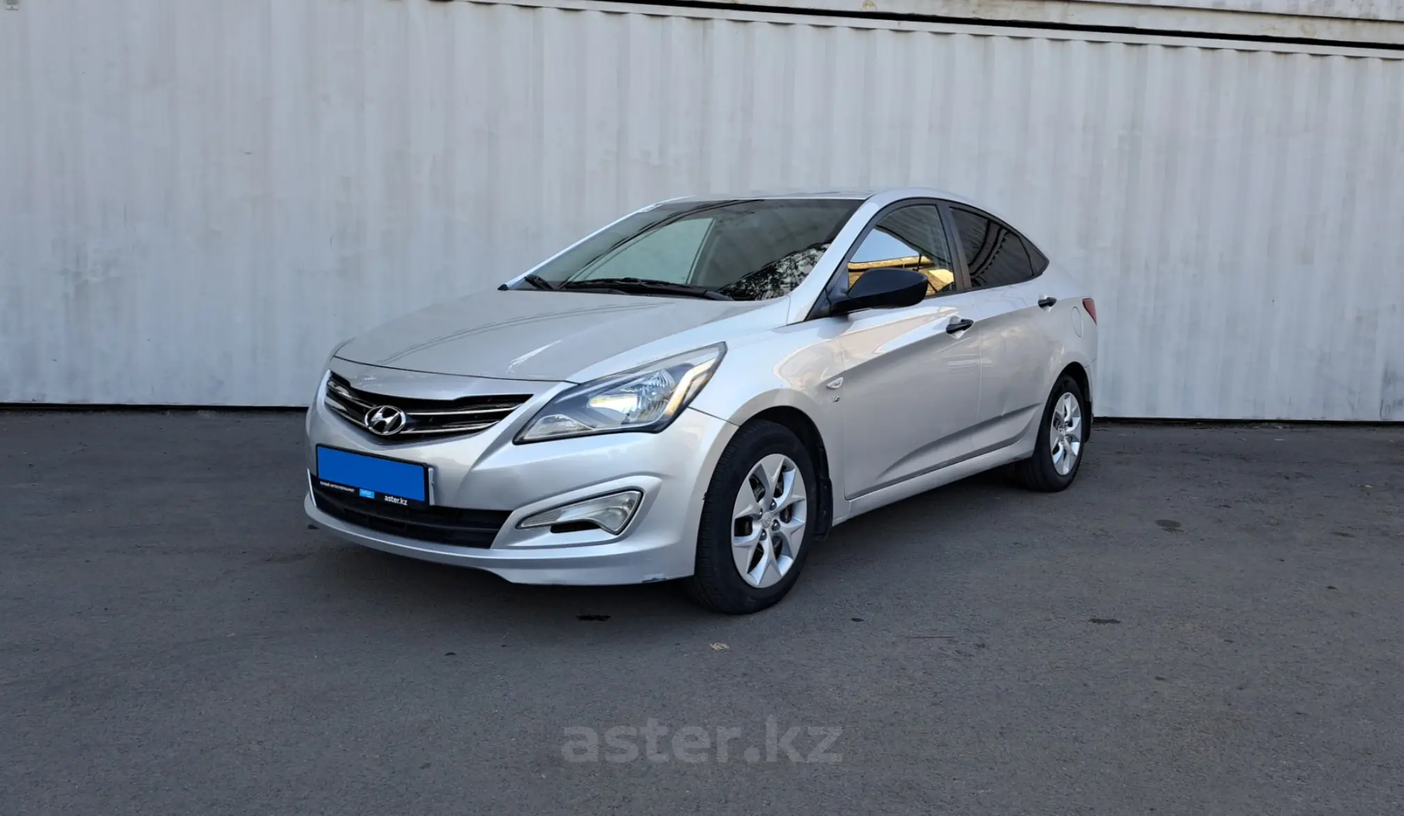 Hyundai Accent 2015