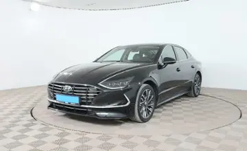 Hyundai Sonata 2021 года за 15 990 000 тг. в Шымкент