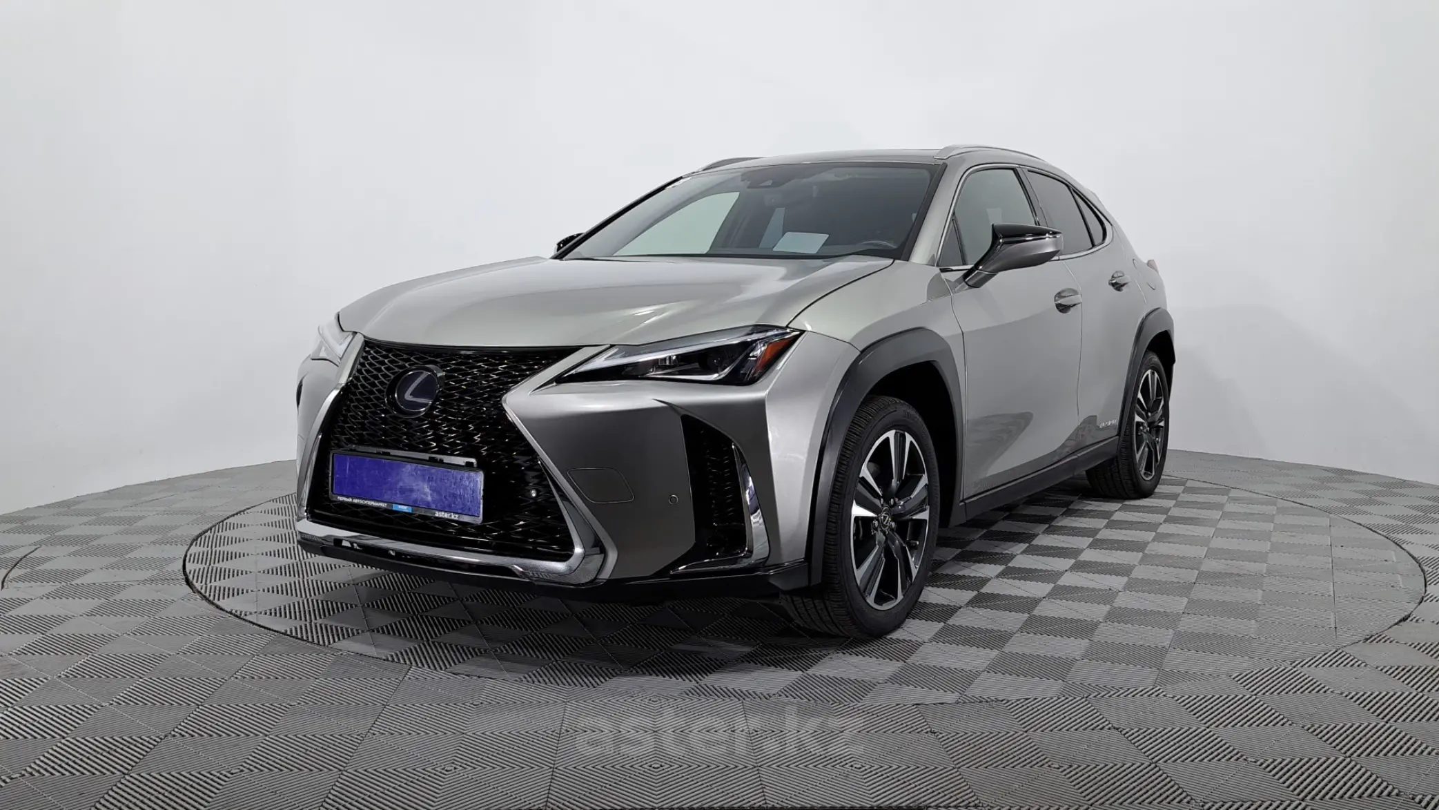 Lexus UX 2019