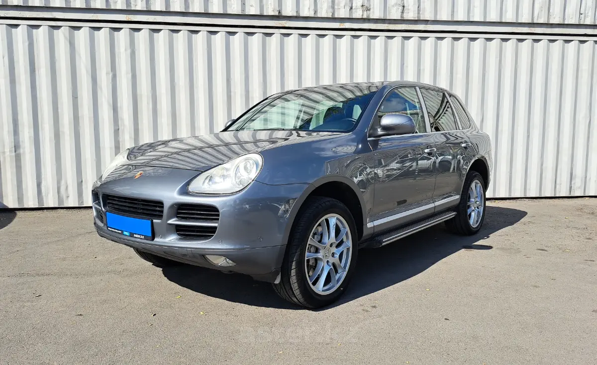 2004 Porsche Cayenne