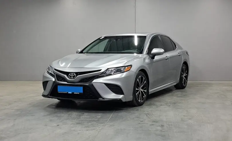 Toyota Camry 2018 года за 13 723 500 тг. в Шымкент