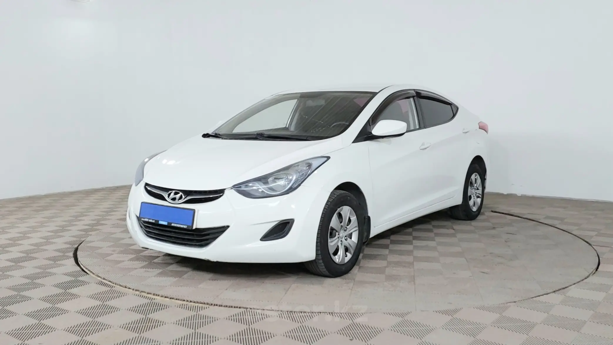 Hyundai Elantra 2011