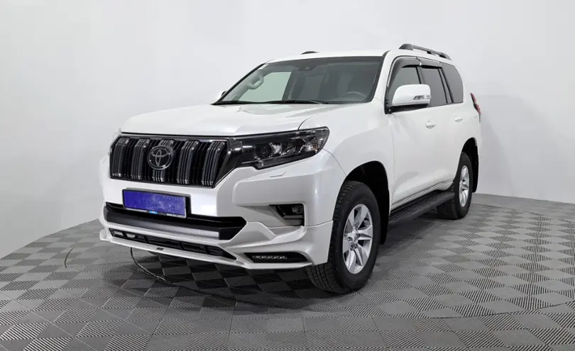 Toyota Land Cruiser Prado 2020 года за 27 369 000 тг. в Астана