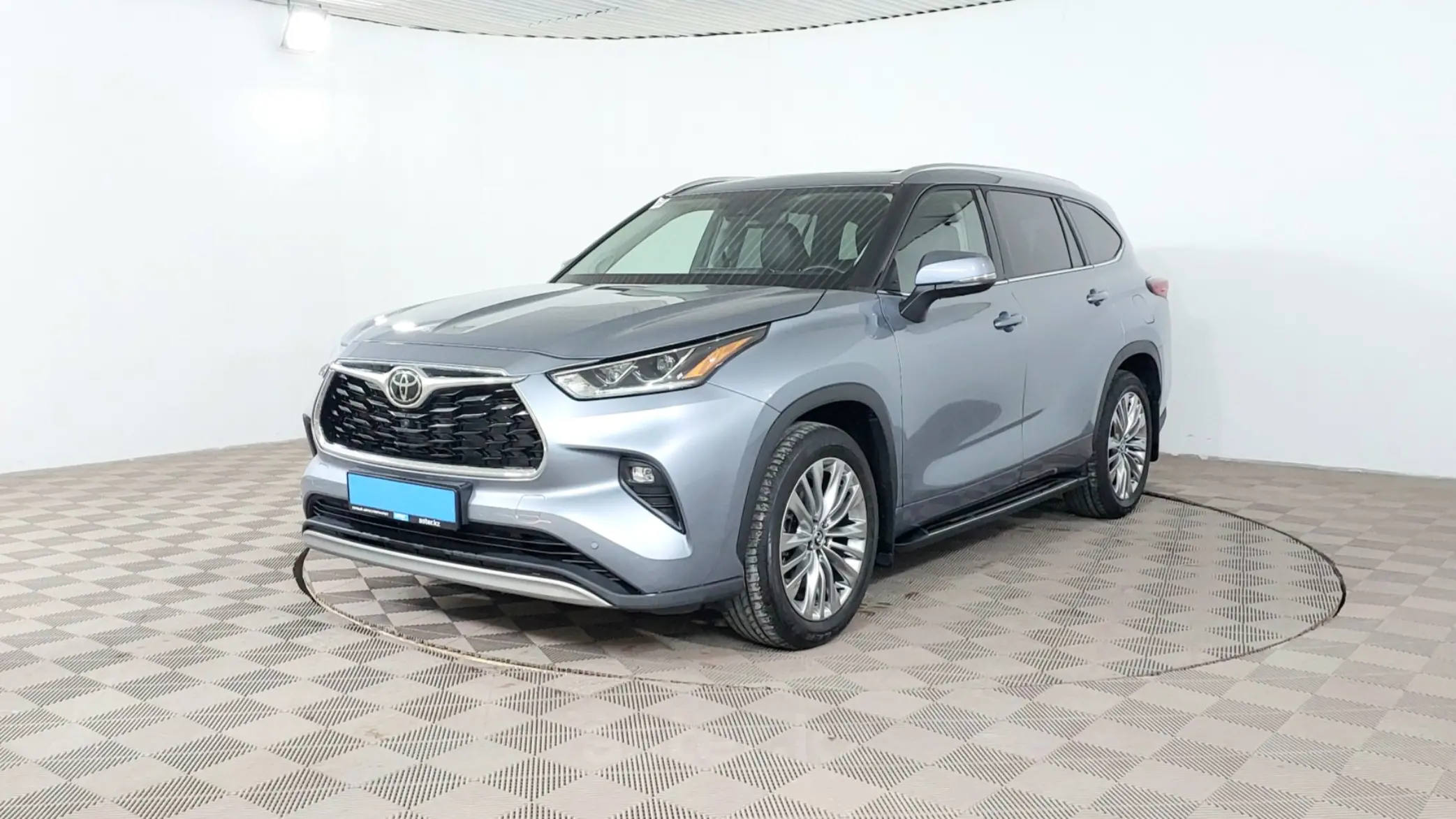 Toyota Highlander 2021