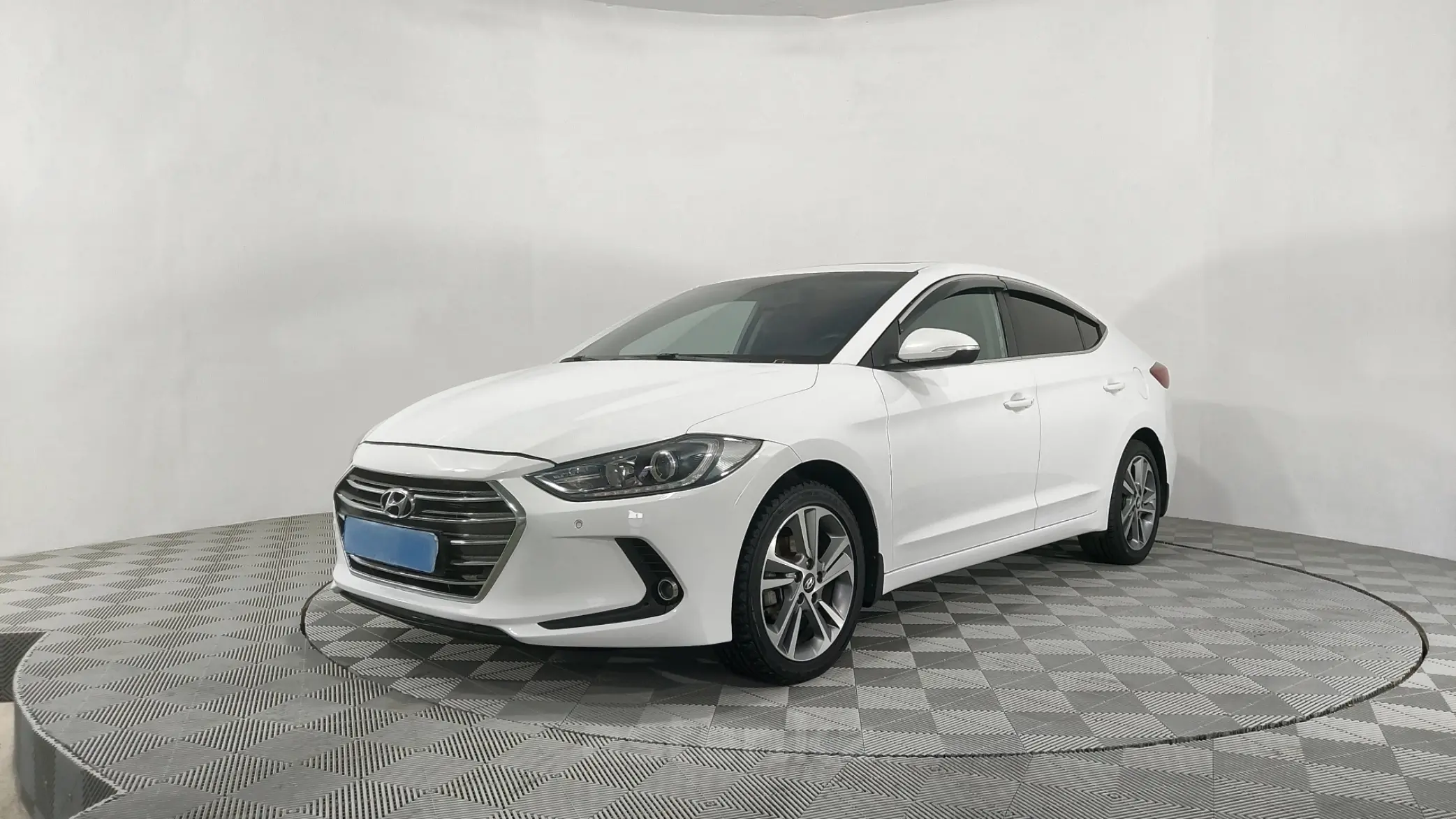 Hyundai Elantra 2018