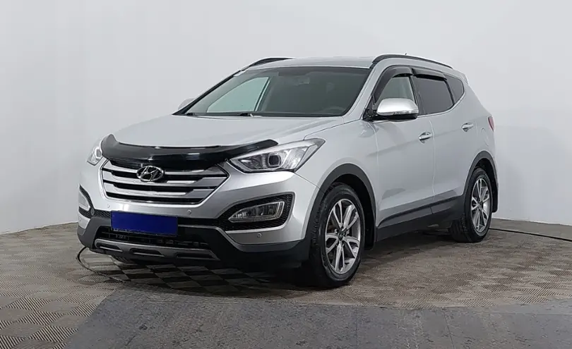 Hyundai Santa Fe 2014 года за 9 200 000 тг. в Астана