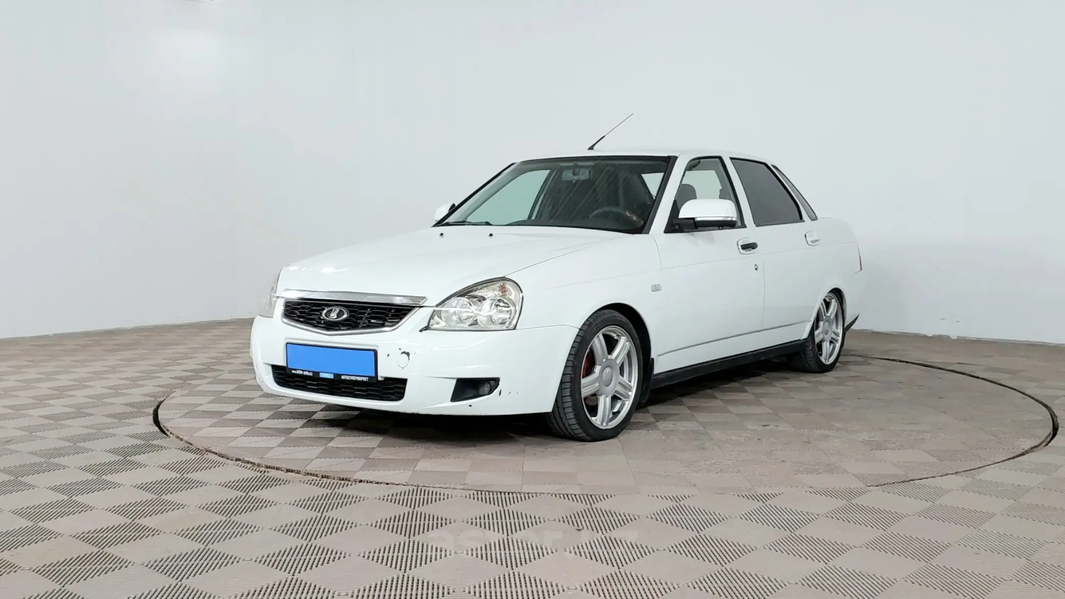 LADA (ВАЗ) Priora 2014