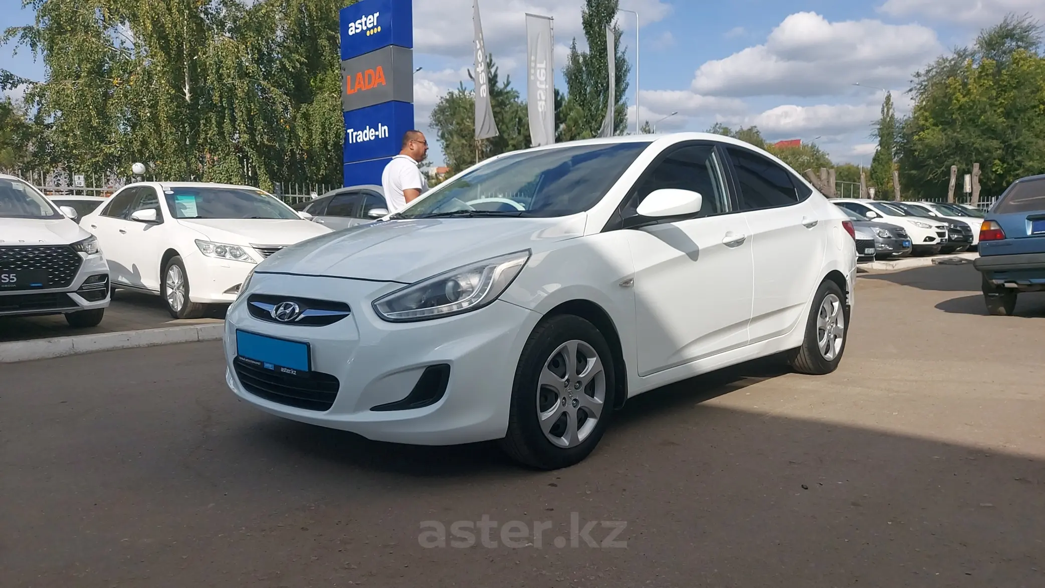 Hyundai Accent 2013