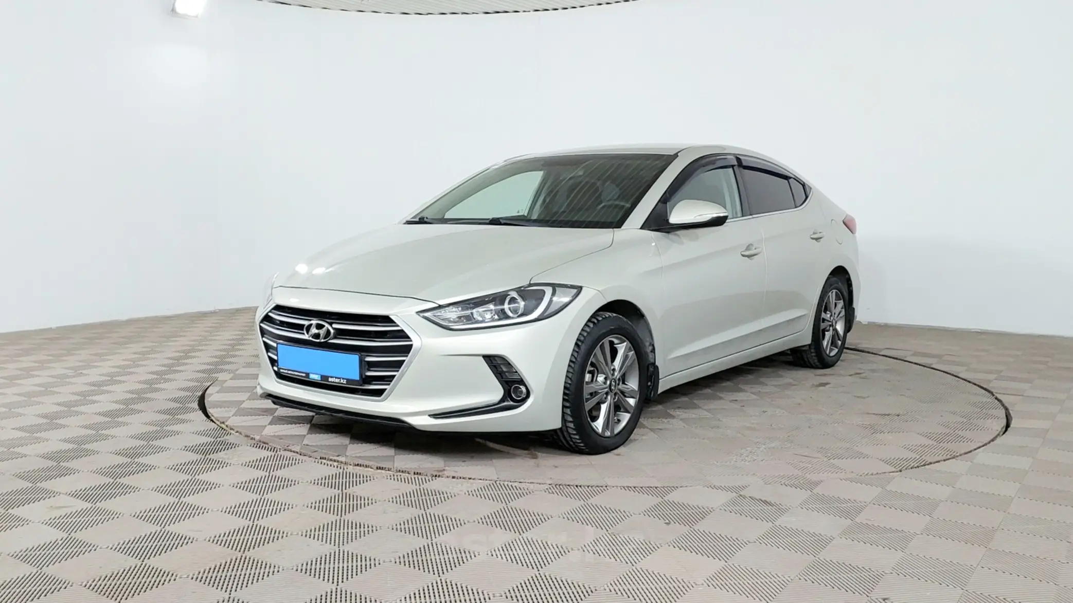 Hyundai Elantra 2017