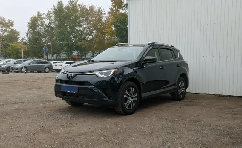 Toyota RAV4 2018 года за 13 405 000 тг. в Павлодар