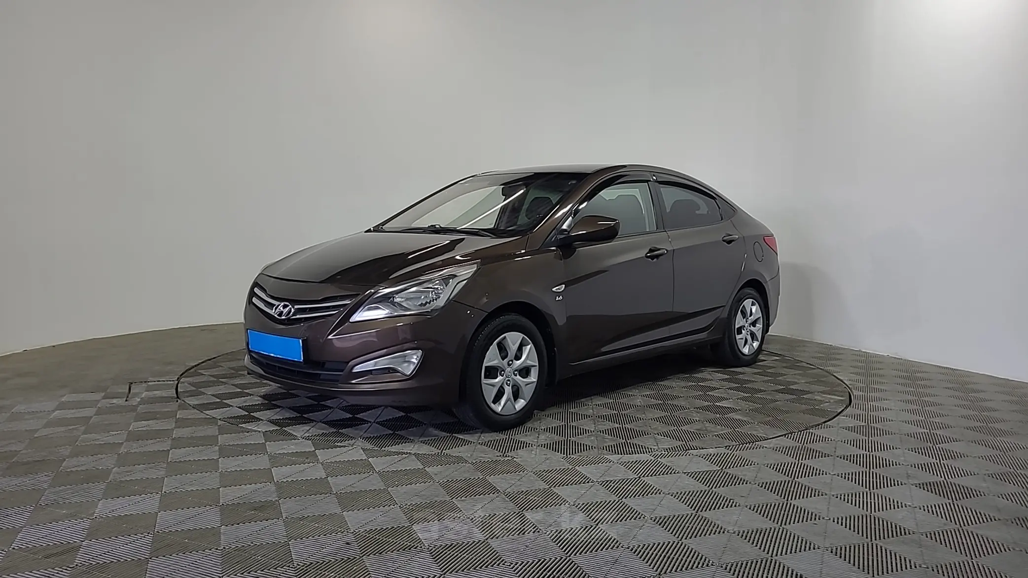 Hyundai Solaris 2014