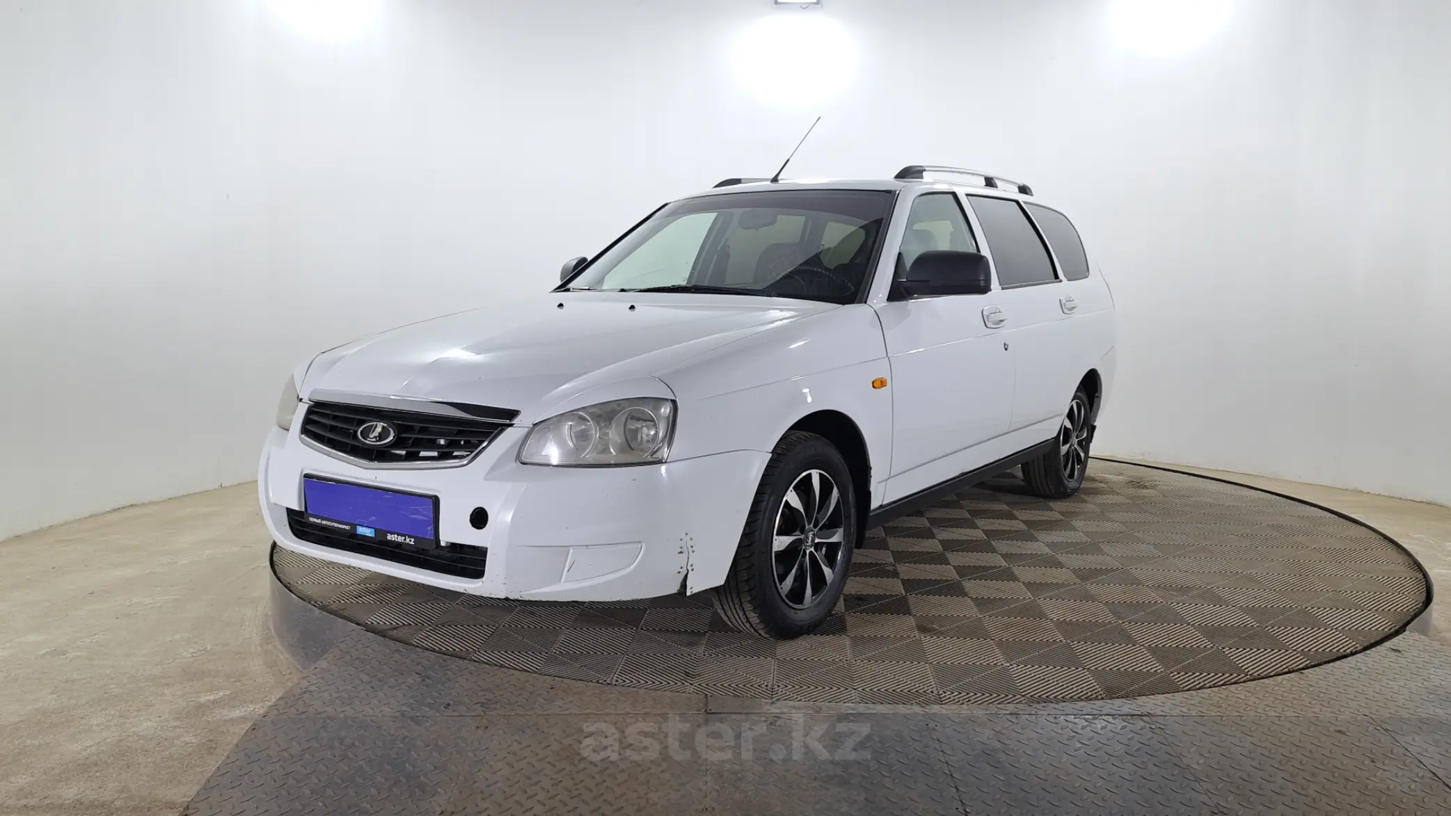 LADA (ВАЗ) Priora 2012