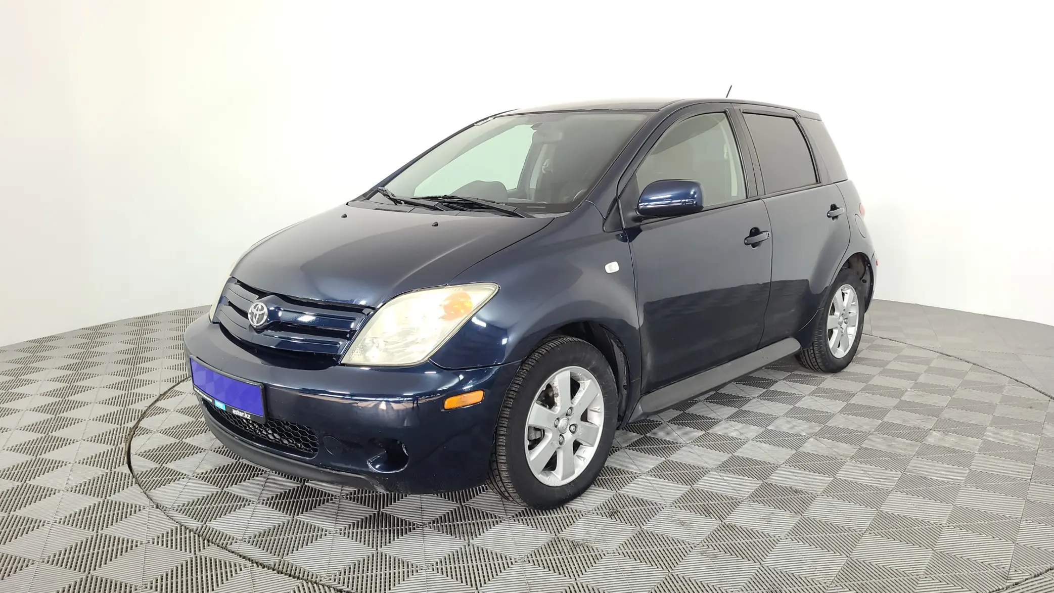 Scion xA 2004