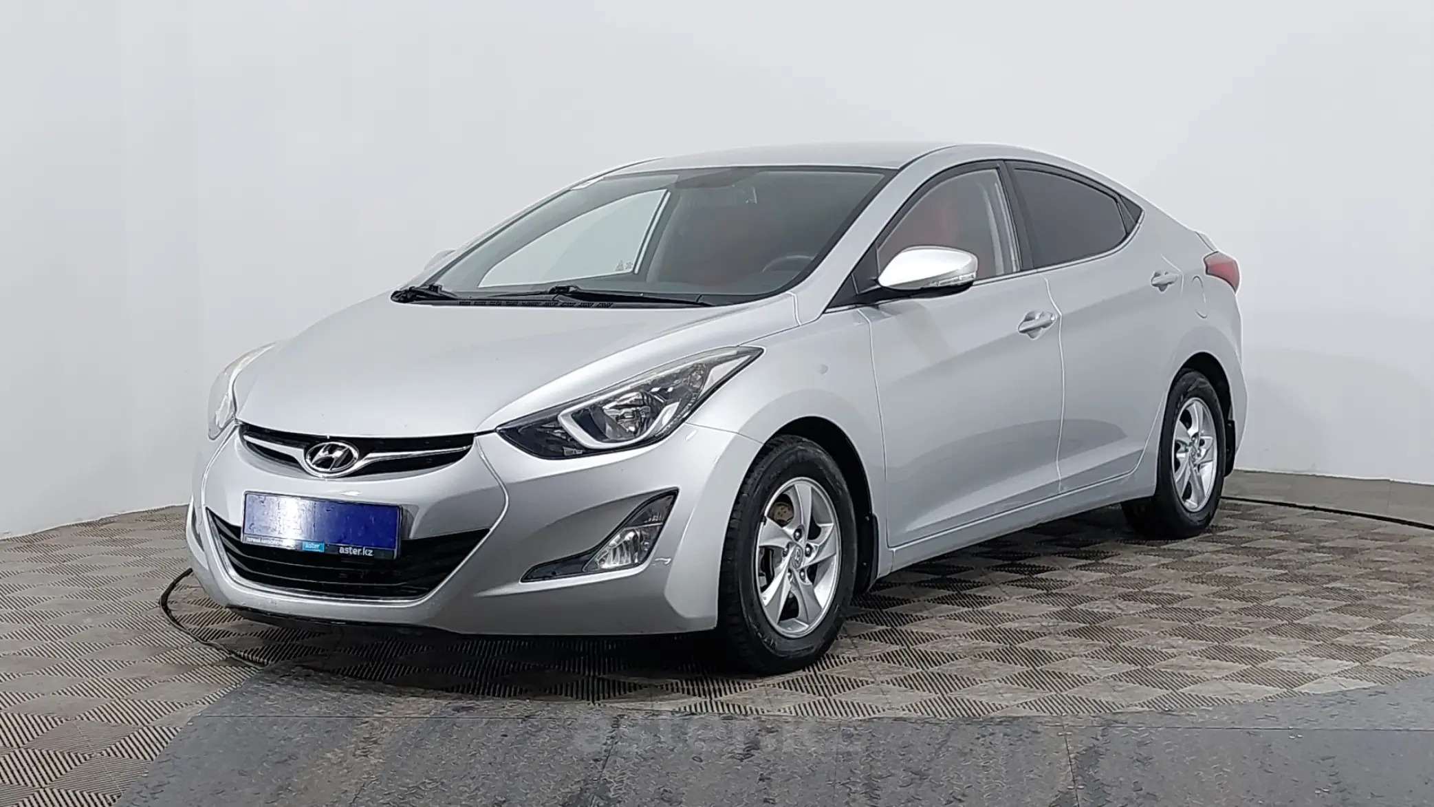 Hyundai Elantra 2015