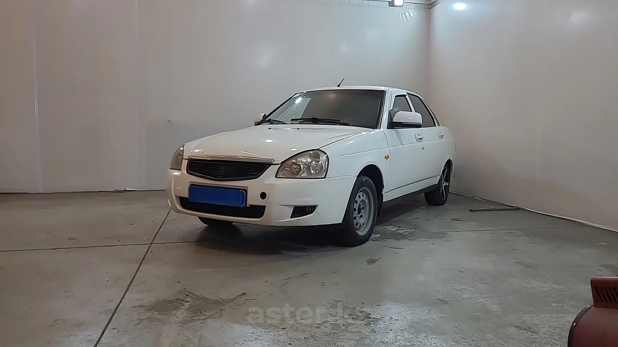 LADA (ВАЗ) Priora 2013