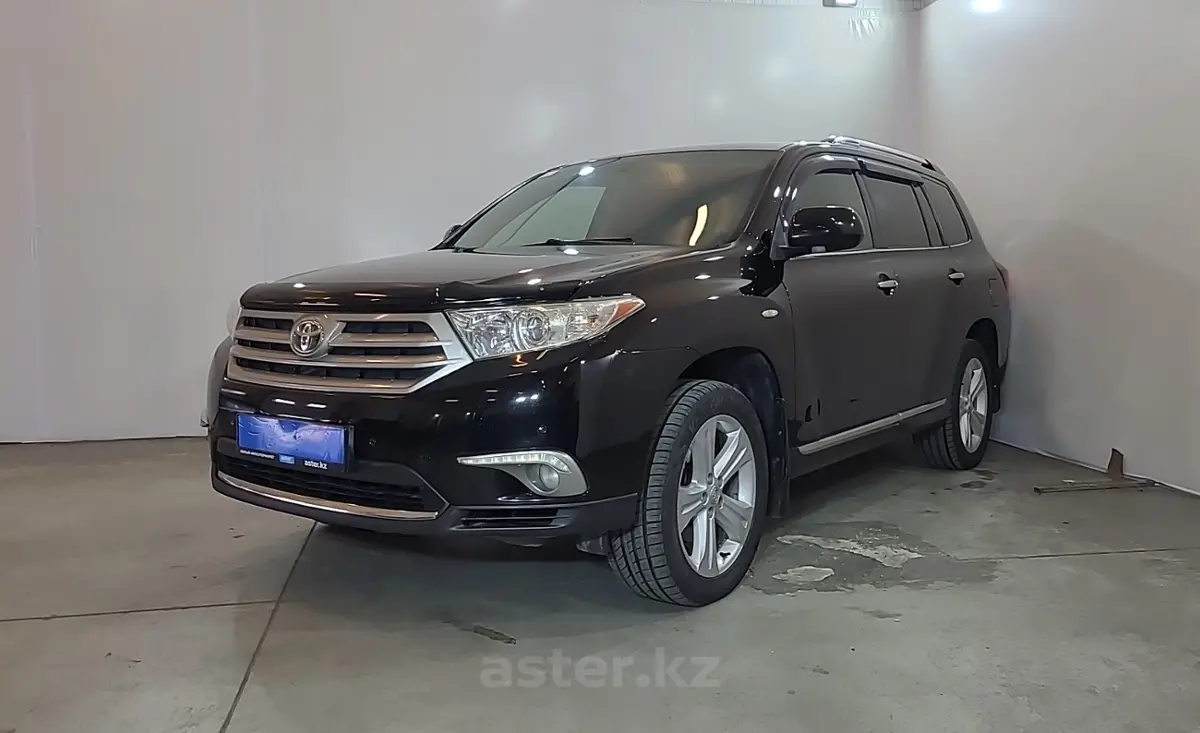 Купить Toyota Highlander 2012 года в Усть-Каменогорске, цена 14890000  тенге. Продажа Toyota Highlander в Усть-Каменогорске - Aster.kz. №270039