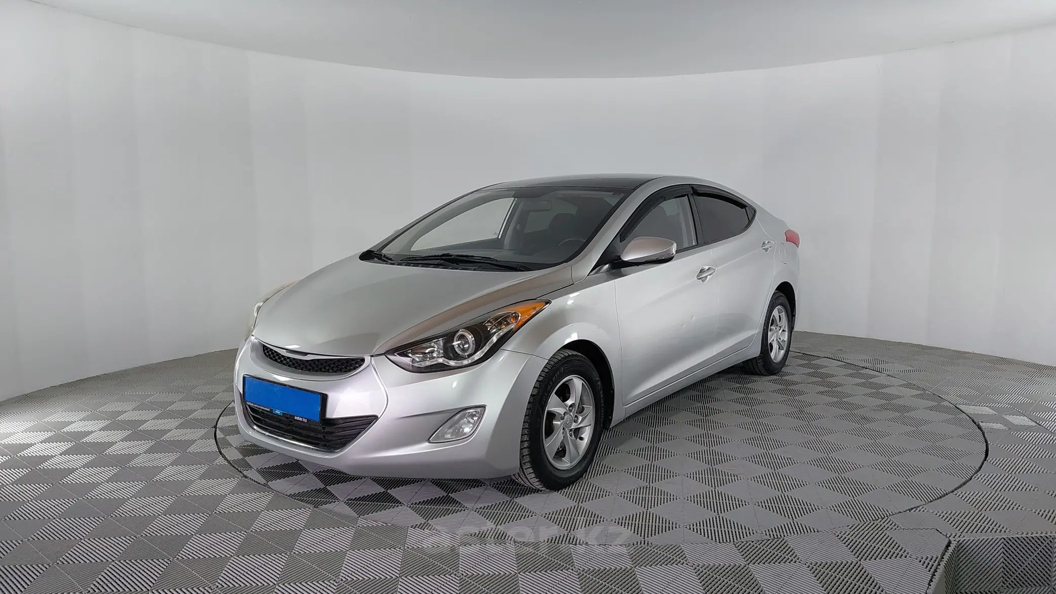 Hyundai Elantra 2011