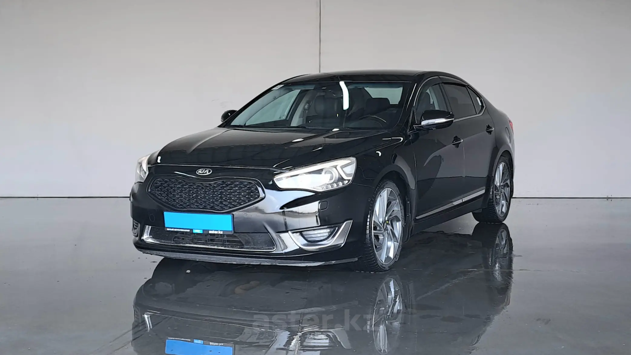 Kia Cadenza 2015