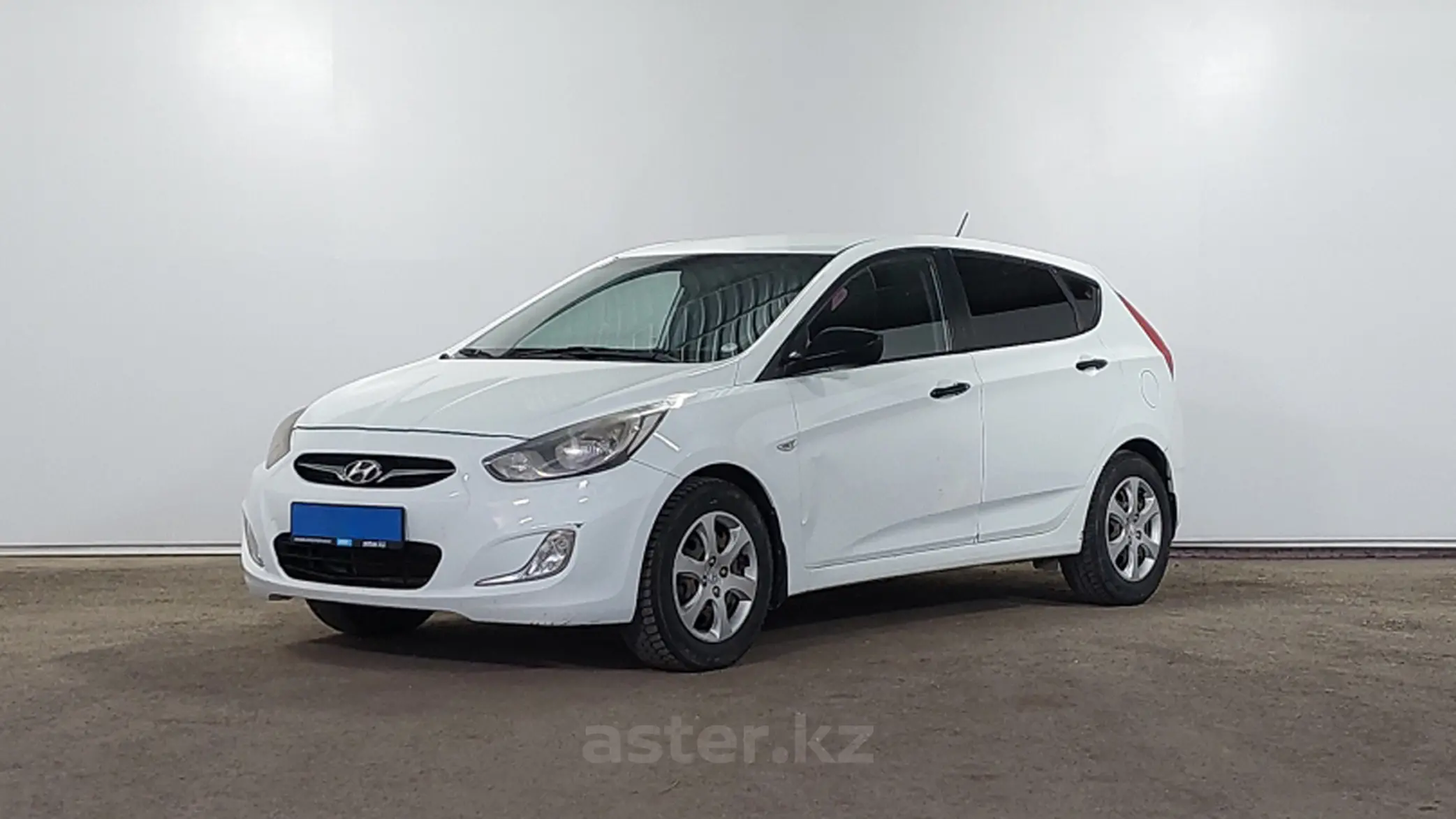 Hyundai Accent 2012