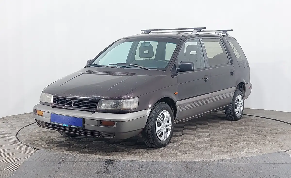 1993 Mitsubishi Space Wagon