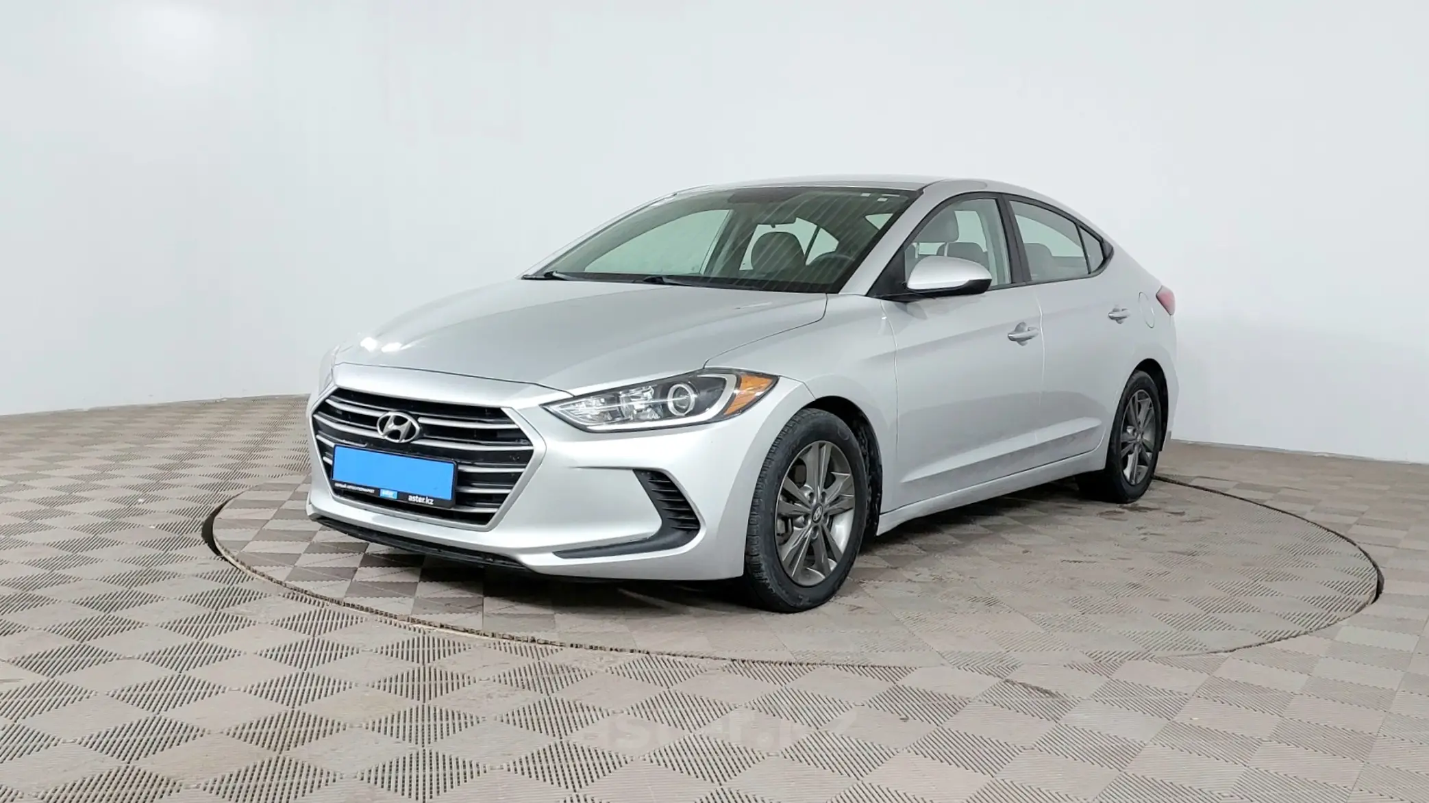 Hyundai Elantra 2018