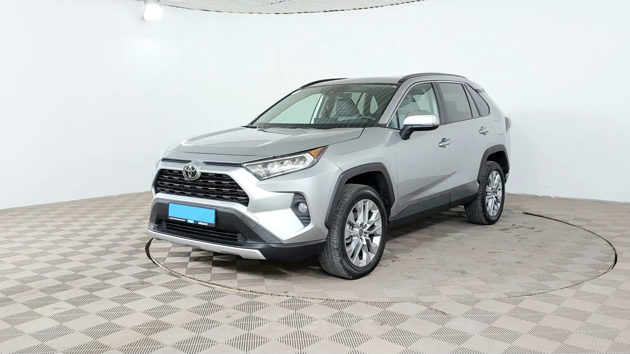 Toyota RAV4 2021