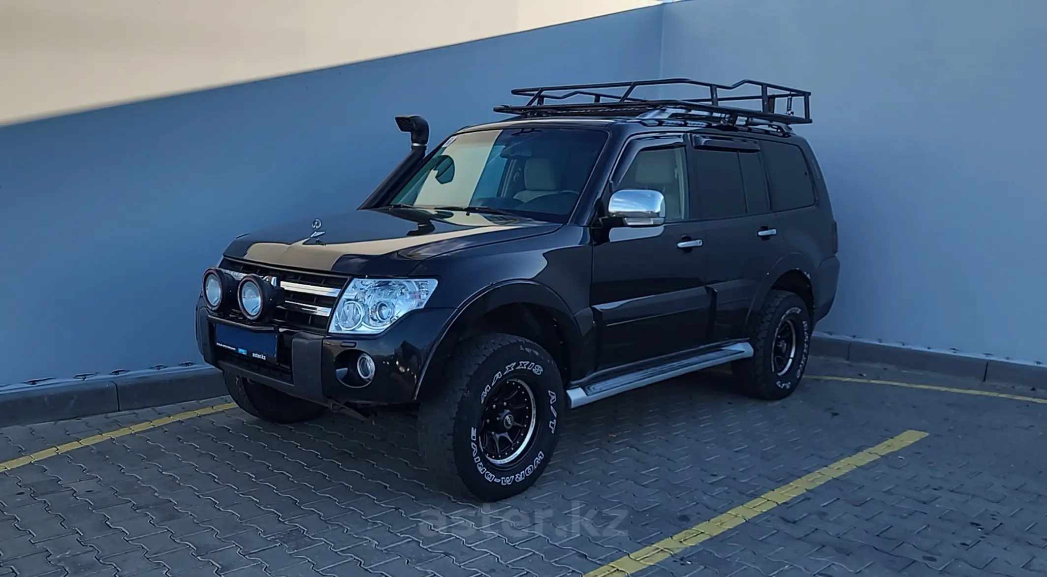 Mitsubishi Pajero 2008