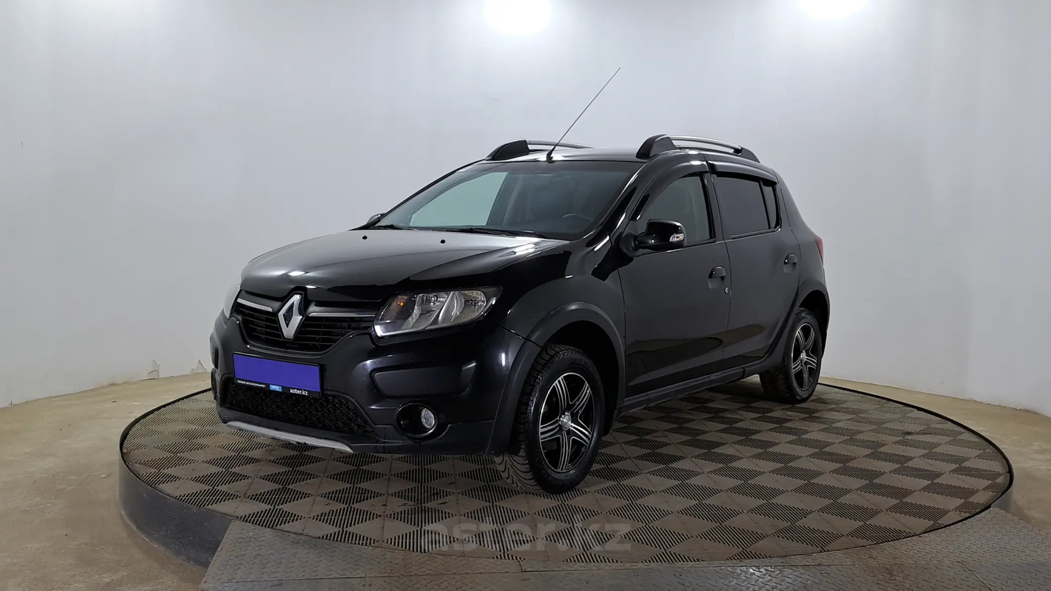 Renault Sandero 2015