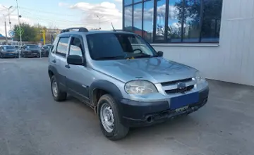 Chevrolet Niva 2013 года за 2 990 000 тг. в Актобе фото 2