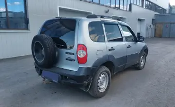 Chevrolet Niva 2013 года за 2 990 000 тг. в Актобе фото 3