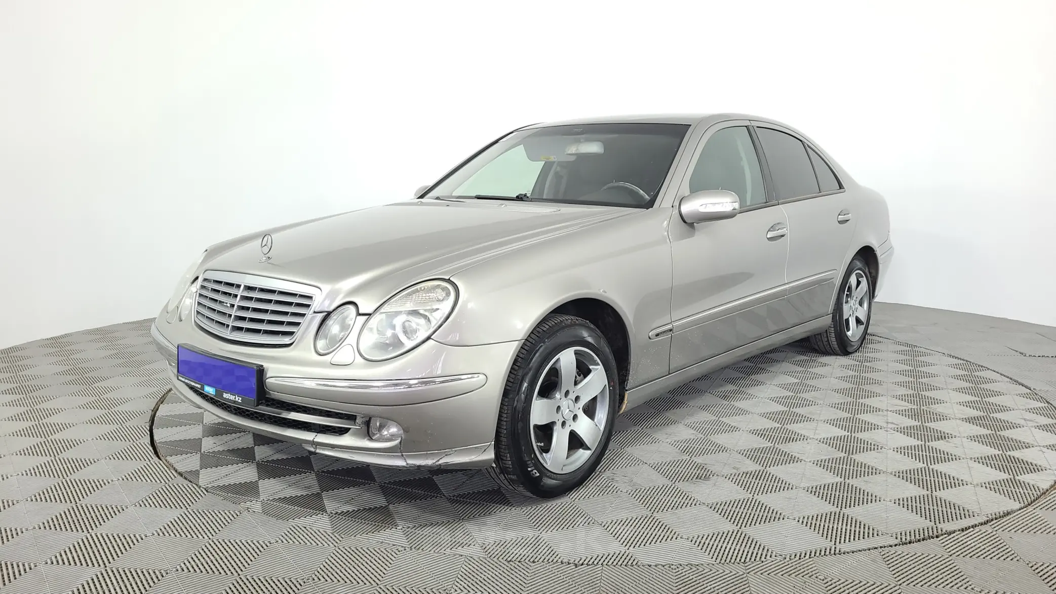 Mercedes-Benz E-Класс 2002