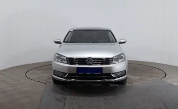 Volkswagen Passat 2012 года за 7 100 000 тг. в Астана фото 2