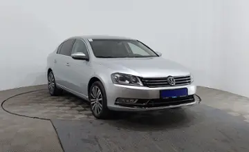 Volkswagen Passat 2012 года за 7 100 000 тг. в Астана фото 3
