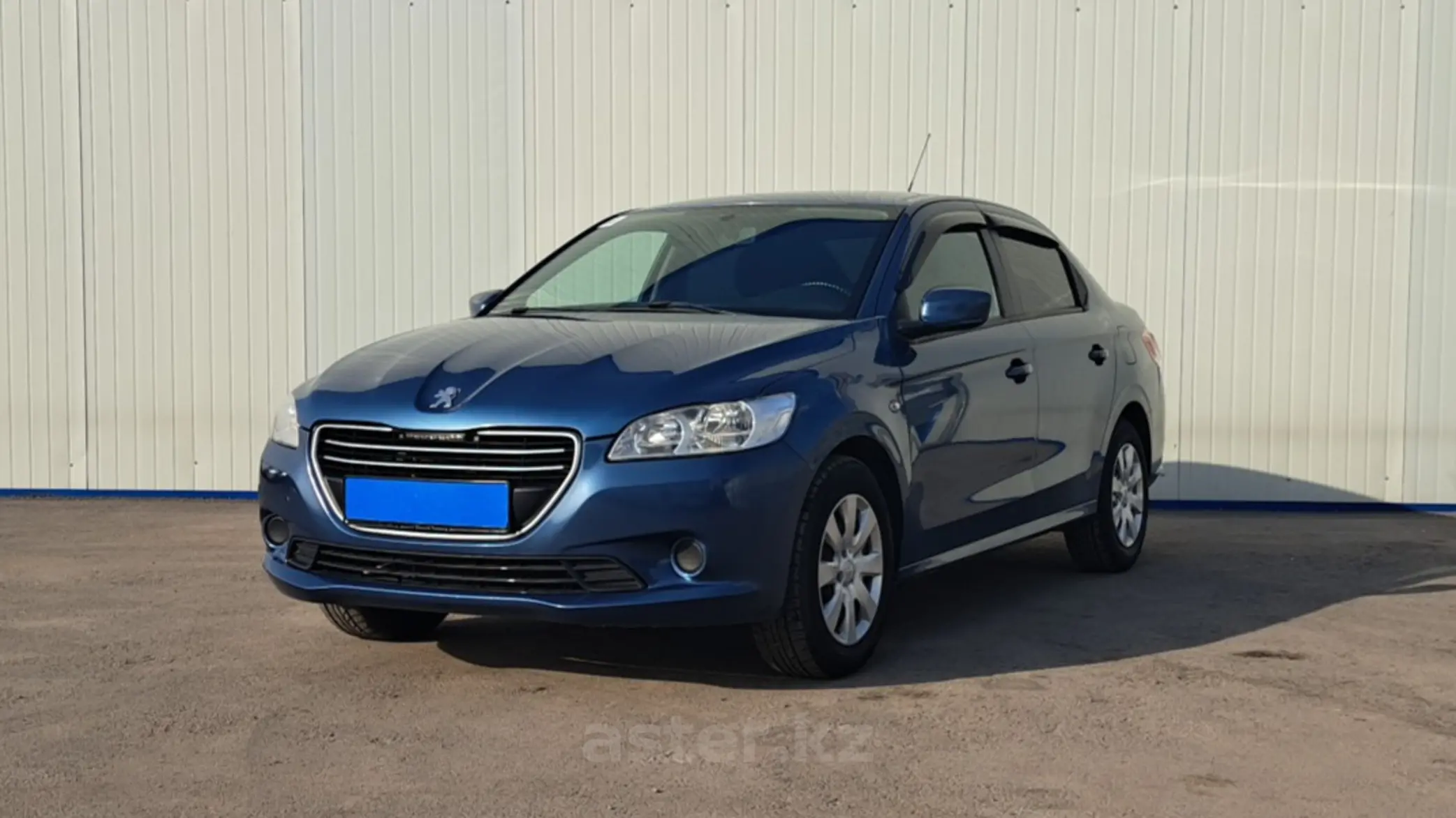 Peugeot 301 2013