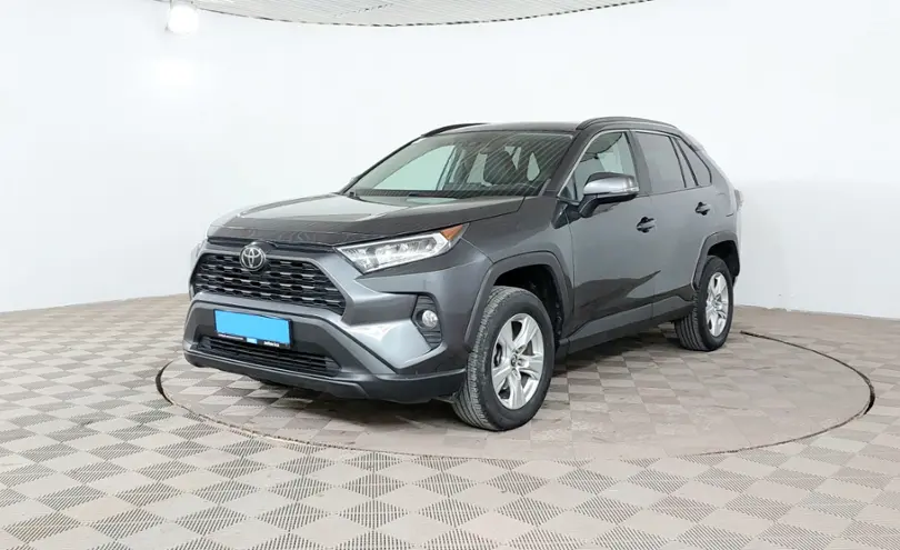 Toyota RAV4 2020 года за 16 106 000 тг. в Шымкент