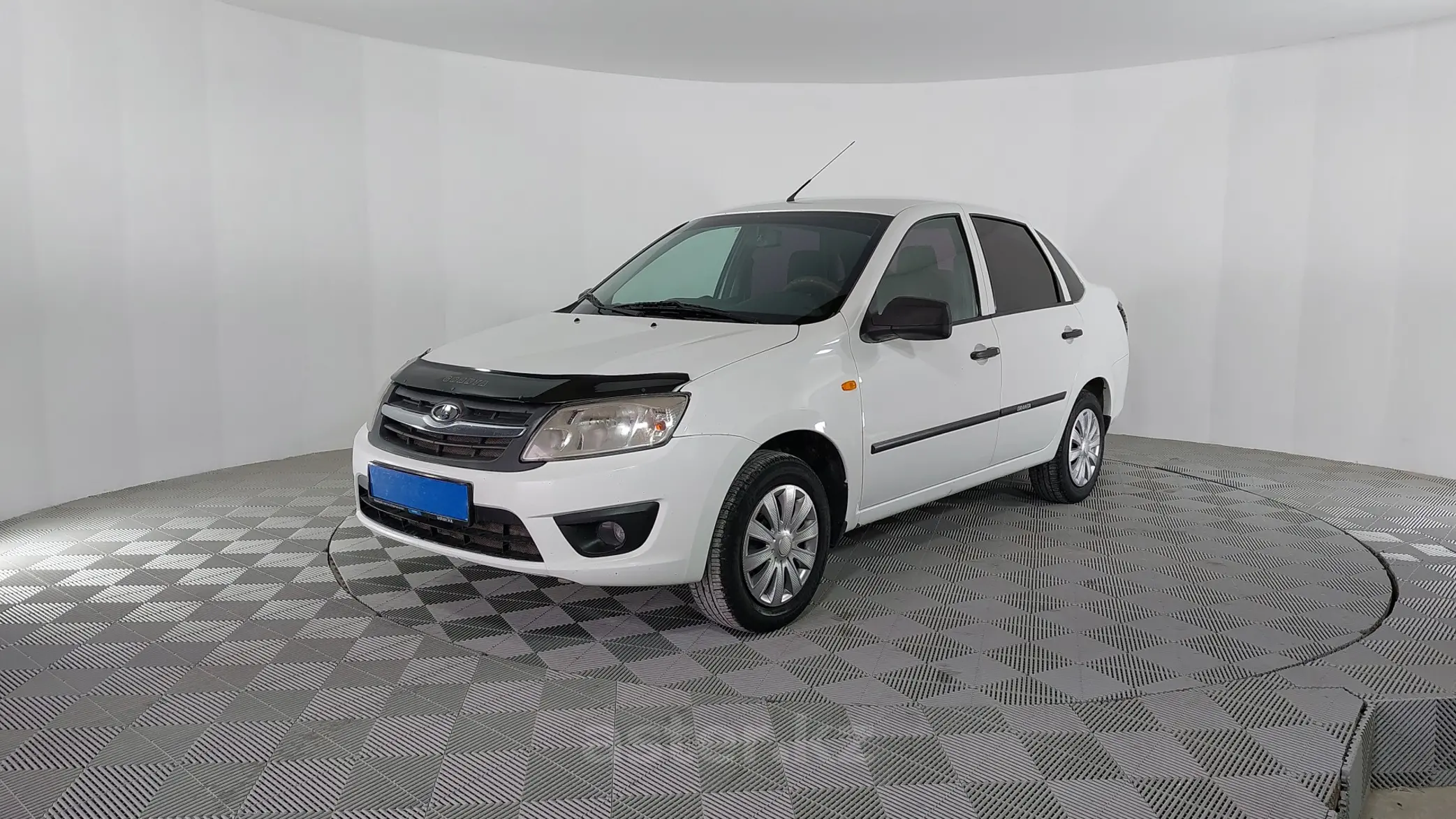 LADA (ВАЗ) Granta 2015