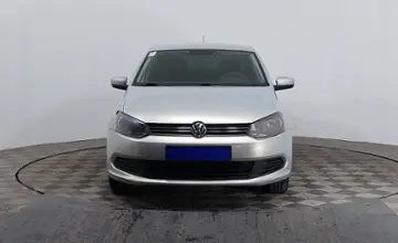 Volkswagen Polo 2013 года за 4 989 000 тг. в Астана фото 2
