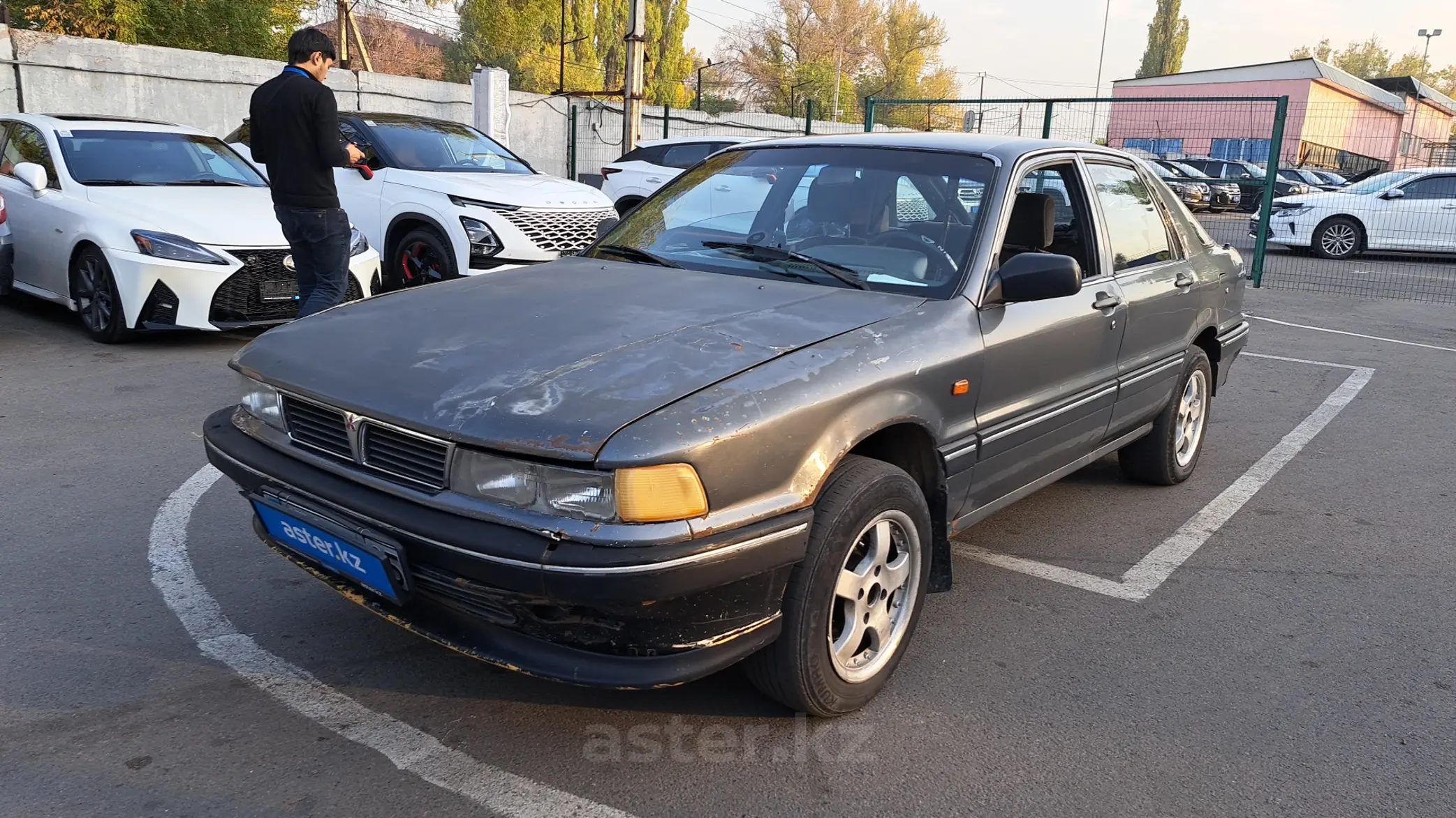 Mitsubishi Galant 1989