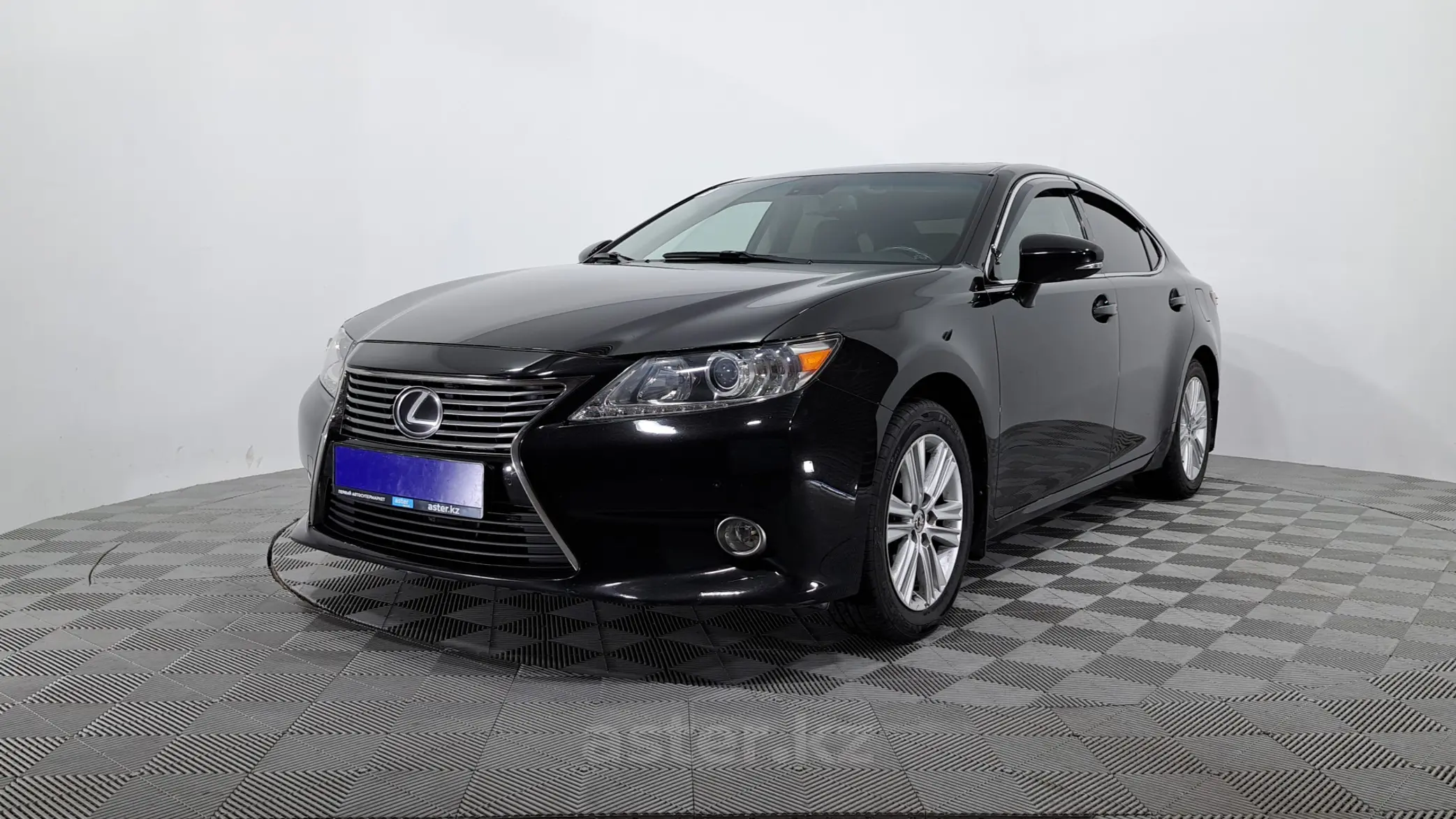 Lexus ES 2013