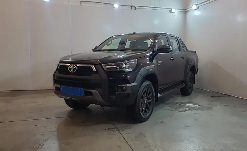 Toyota Hilux 2023 года за 29 474 000 тг. в Усть-Каменогорск