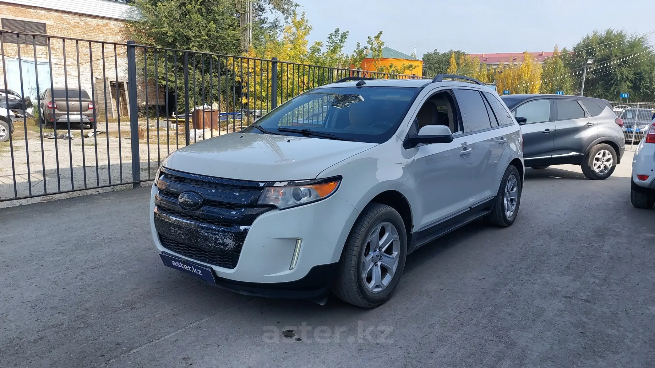 Ford Edge 2012