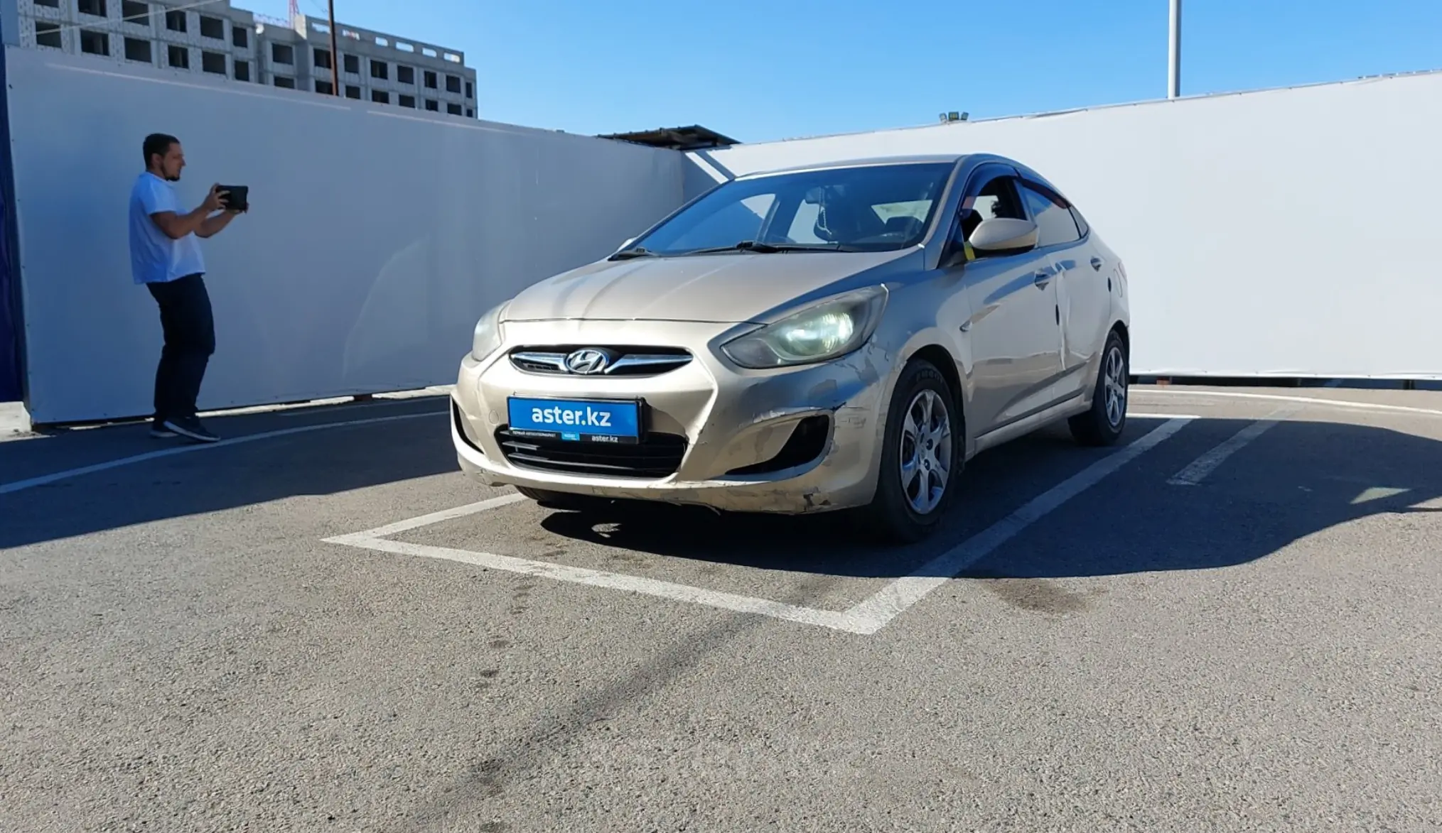 Hyundai Accent 2011