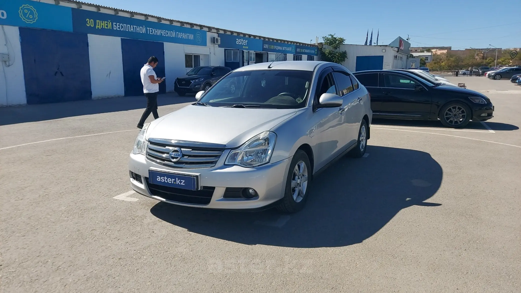 Nissan Almera 2014