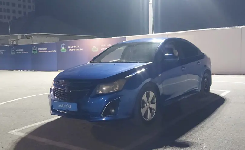 Chevrolet Cruze Blue Carbon Fiber detailing